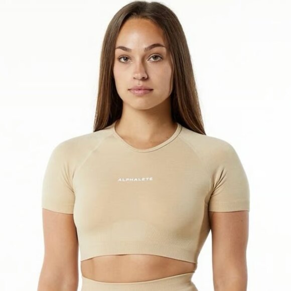Alphalete AMPLIFY SS CROP size: S color : Hazelnut - Picture 1 of 6